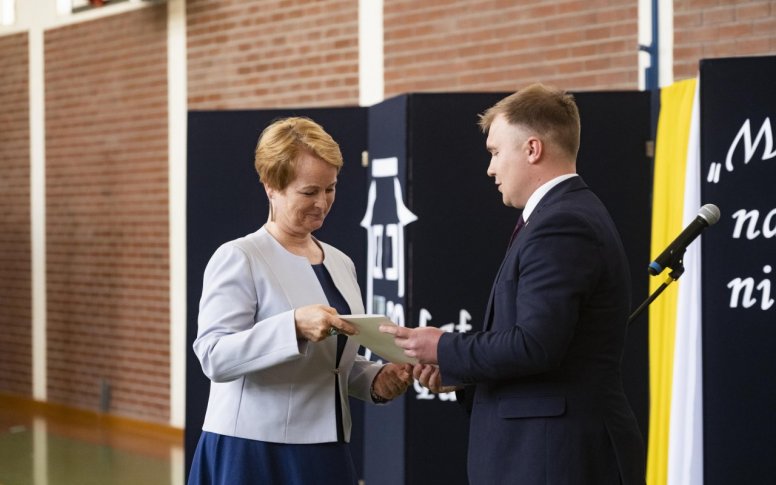 Szkoła Podstawowa w Lipinach obchodziła 20 - lecie nadania imienia Jana Pawła II 