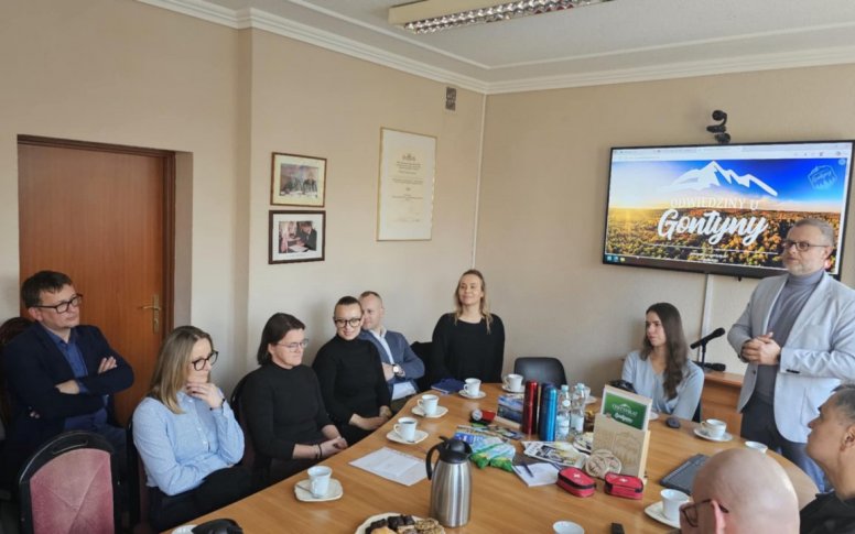 Podsumowanie ankiet turystycznych